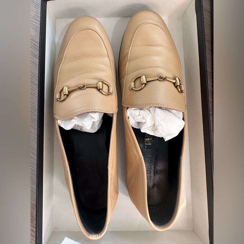 Women’s Gucci Loafers Beige 38.5